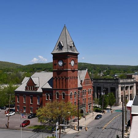 Hotel Anthracite Carbondale Exterior photo