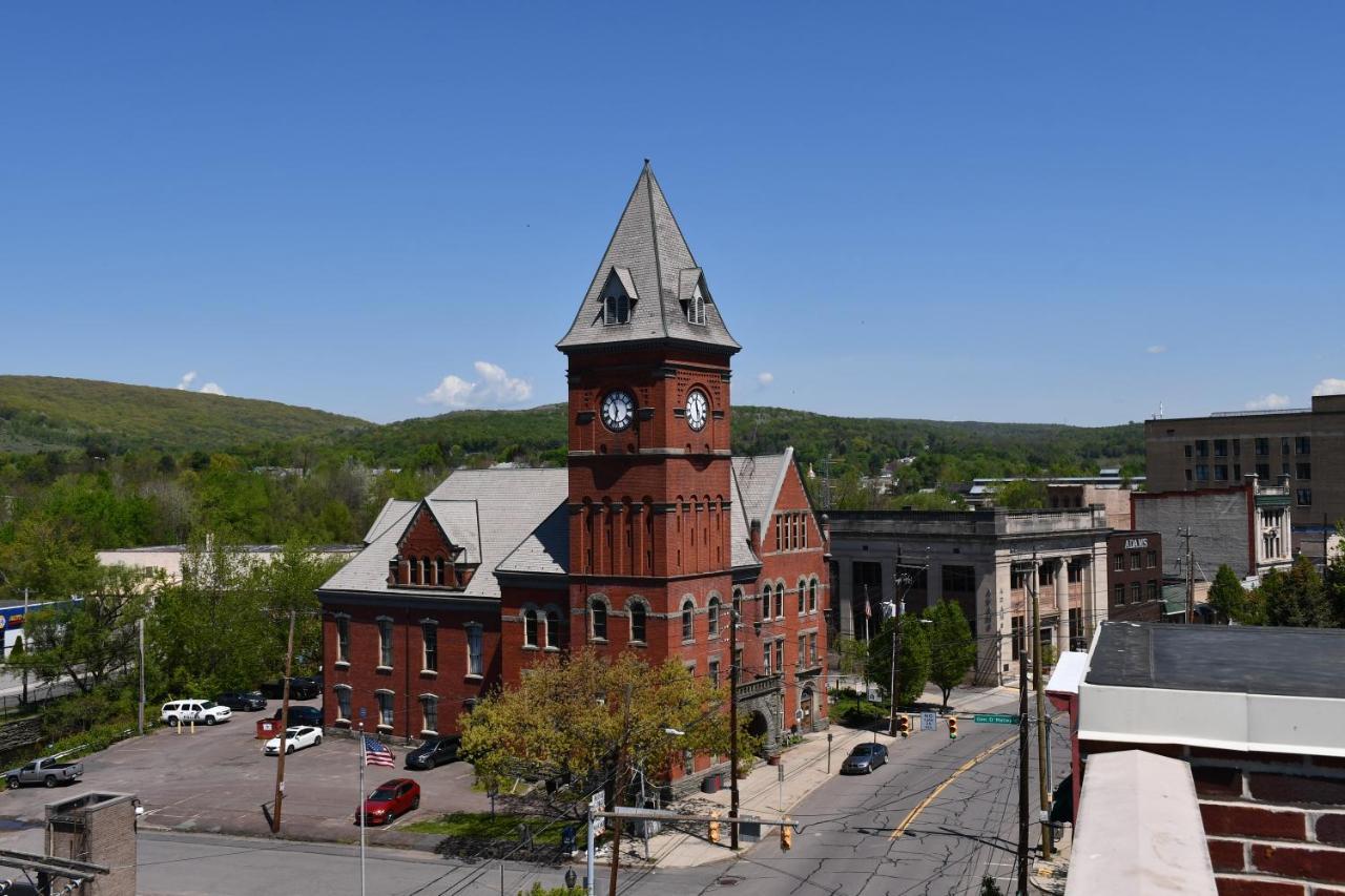 Hotel Anthracite Carbondale Exterior photo